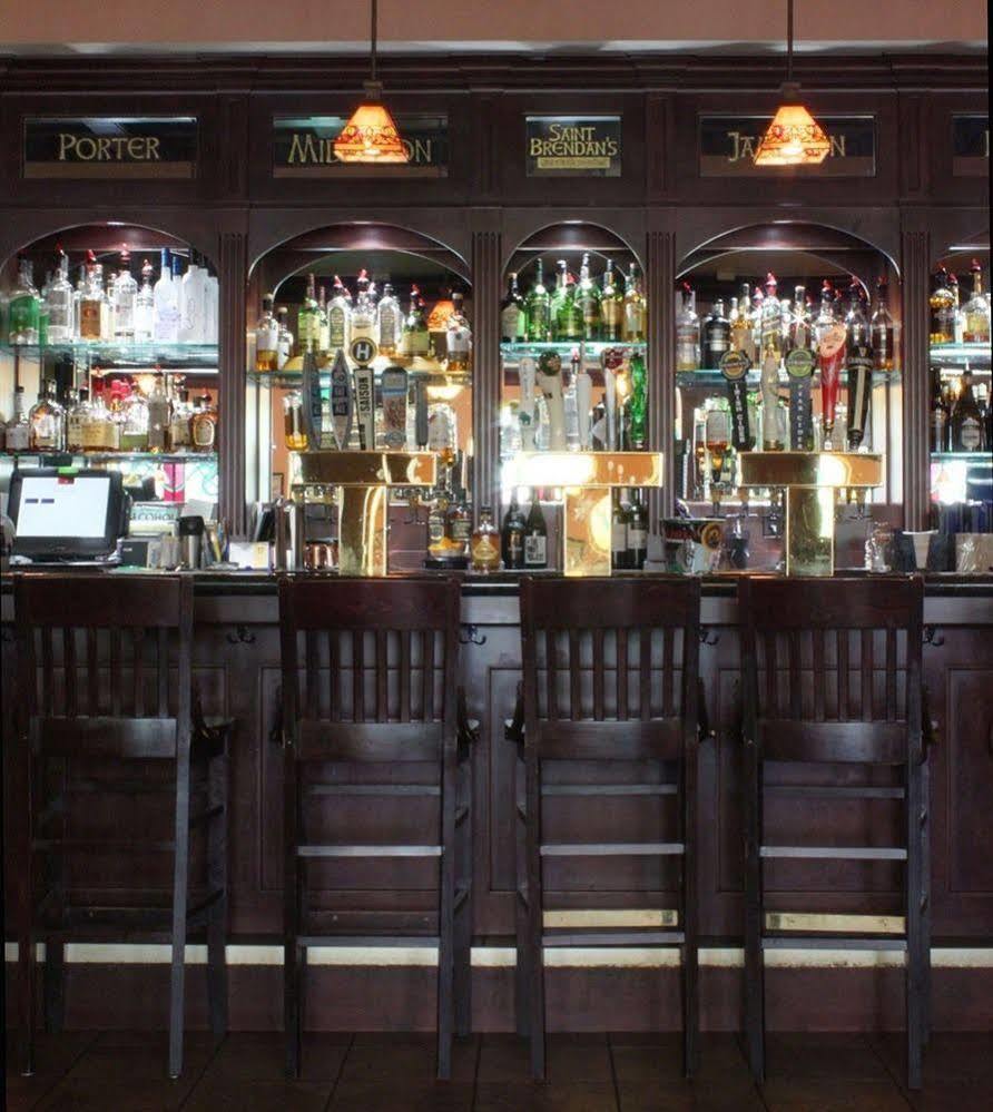 Saint Brendan'S Inn Green Bay Zewnętrze zdjęcie