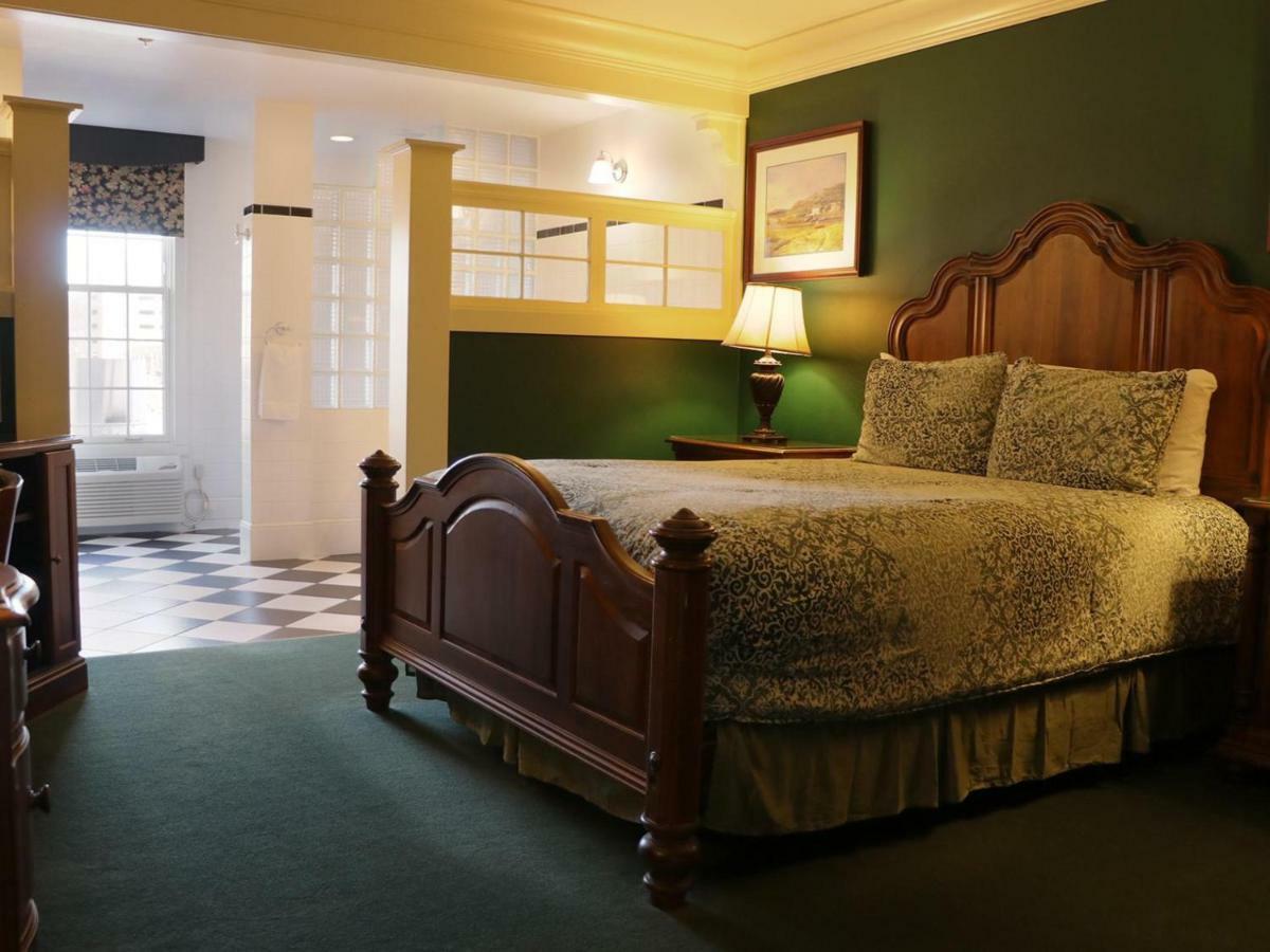 Saint Brendan'S Inn Green Bay Pokój zdjęcie