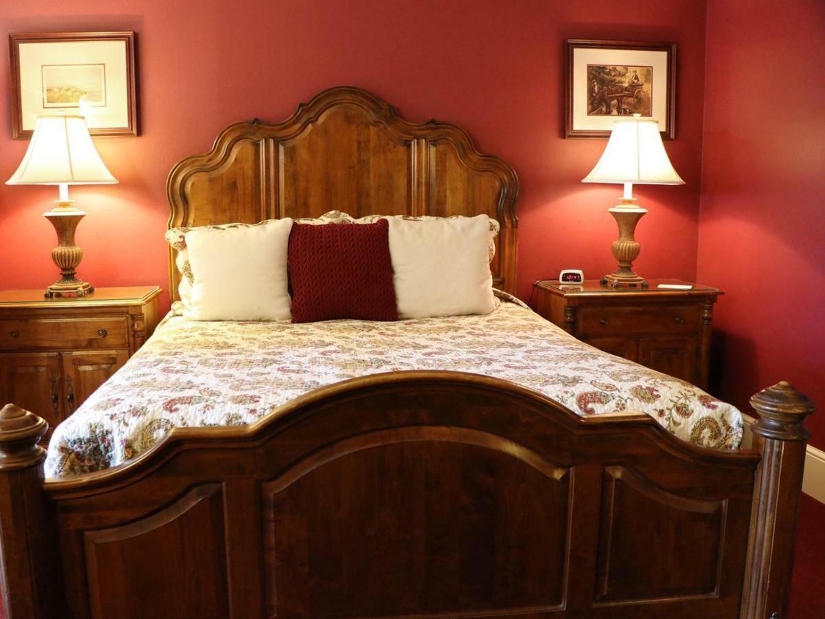 Saint Brendan'S Inn Green Bay Zewnętrze zdjęcie